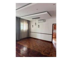 VENDE-SE: Moradia T3 independente super ampla na av. Vladimir Lenine próximo as Bombas da Engen.