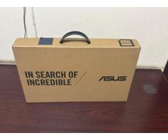 Laptop Asus VivoBook, Novo na Caixa
