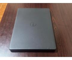 Laptop Dell Vostro, 11TH Gen Core i5. - 4