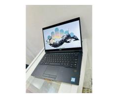 Dell Latitude i7-8th Gen, Executivo & exclusivo Touchscreen - 5