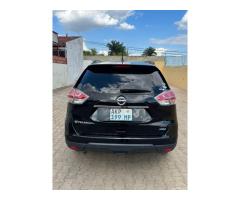 Vende-se Nissan x-trail  2018 4x4 recém chegado - 4