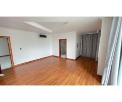 Arrenda-se Luxuosa Moradia T4 na sommerschield II - 4