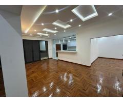 Vende se apartamento tipo 3 no bairro de laulane na Av dom Alexandre