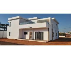 Vendo Casa T.6 Suite: Costa do Sol Mapulene VIP - 5