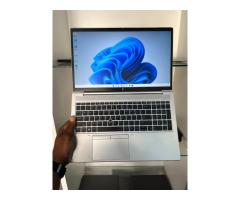 Laptop HP Elitebook G7, AMD Ryzen 5 Pro with Radeon Graphics
