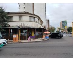 Arrenda-se um restaurante e pastelaria na polana Av. Eduardo Mondlane