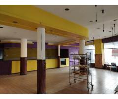 Arrenda-se um restaurante e pastelaria na polana Av. Eduardo Mondlane - 5