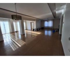 Vende-se uma moradia duplex tipo 4no Condomínio Garden park na Matola - 5