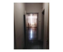 Arrenda-se excelente Apartamento T3 no Alto Maé na esquina entre Irmãos Rubi e Bombas Total - 2