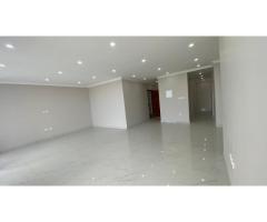 Arrenda-se Luxuoso Apartamento T3 no condomínio Impala - 6