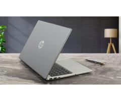 HP 250 G10 - 2