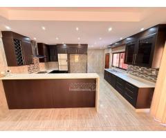 Arrenda-se Luxuosa Moradia T4 no condomínio Triunfo village - 2