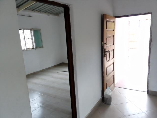 Arrendo Casa T.2 Costa do Sol Mapulene