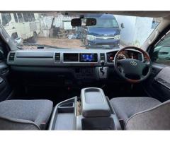 Vende-se Toyota Quantum 2010 recém chegado - 4