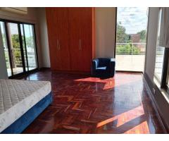 Vende-se Luxuosa Moradia T4 no condomínio em Belo Horizonte - 3