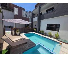 VENDE-SE MORADIA T5, 2 SUÍTES, PISCINA, GINÁSIO, BAIRRO TRIUNFO NOVO. - 2