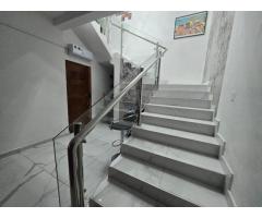 VENDE-SE MORADIA T5, 2 SUÍTES, PISCINA, GINÁSIO, BAIRRO TRIUNFO NOVO. - 4