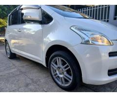 Toyota Ractis 2007 - 5