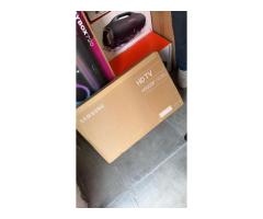 TV Samsung 32” Smart H5000F ( 2025 ) selada