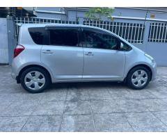 Toyota Ractis 2007 - 4