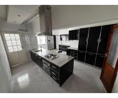 Arrenda-se Tipo 2, Polana, na Jullius Nherere - 4