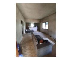 Vende-se Moradia na Mozal - 5
