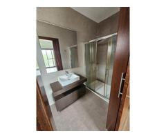 Arrenda-se Luxuosa Moradia T5 na sommerschield II - 3