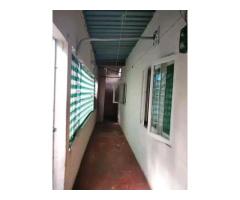 Arrenda-se boa casa tipo 1 bairro de liberdade terminal de chapas próximo das bombas Galp. - 4