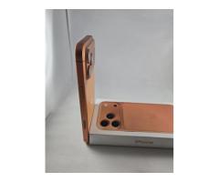Apple iPhone 17 Pro Max 256GB (100% Batt) - 4