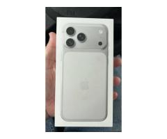 Apple iPhone 17 Pro Max 256GB (100% Batt) - 6