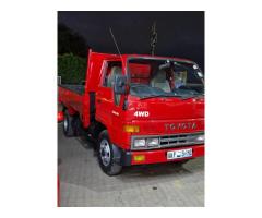 Toyota | Dyna | 14B | Manual | 4x4 | Em perfeitas condições ✅️