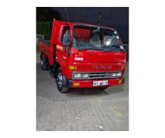 Toyota | Dyna | 14B | Manual | 4x4 | Em perfeitas condições ✅️ - 3