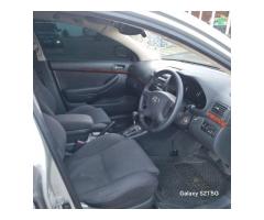 Toyota Avensis - 5