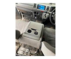 Toyota | Hiace - Quantum | 2kd | Automático | 15 Lugares ✅️ - 3