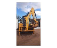 Retroescavadeira | Marca: New Holland | B90B | 1.2m³ ✅️