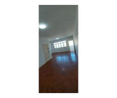 Arrenda-se apartamento T3 na Polana Cimento ✅️