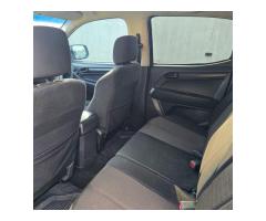 Isuzu | D-TEQ KB250 | 2014 | Manual | 2.5 | 4x4 ✅️ - 5