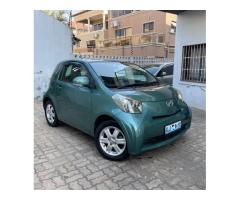 TOYOTA IQ