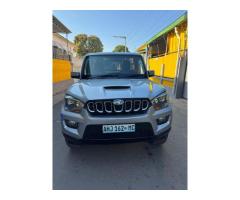 Mahindra S6