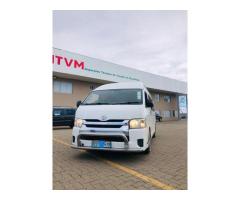 Toyota | Quantum GL | 2014 | 16 Lugares | Sul-africano ✅️