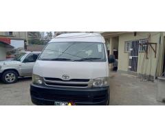 Toyota | Quantum GL | Automático | 2kd | 16 Lugares ✅️ - 2