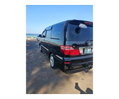Toyota Alphard - 4