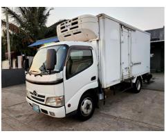Camião frigorífico: Hino | Dutro | 4 Toneladas ✅️