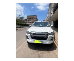 Isuzu | D-Max | 2022 | Manual | Blue Power | 4x4 ✅️