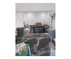 Vende-se casa T2 na Maxaquene | Perto do 1° de Maio - 2