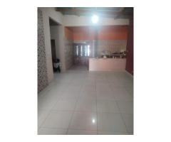 Vende-se vivenda T3 no Bairro da Maxaquene