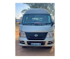 Nissan | Caravan ◇ High Roof | 15 Lugares ✅️