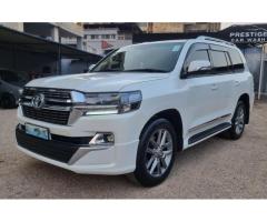 Toyota | Land Cruiser VX | LC200 | 2010 | 4.6 | V8 | 4x4 ✅️ - 2