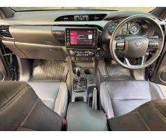 Toyota | Hilux - Revo | 2021 | 4x4 | Smart cab ✅️ - 3
