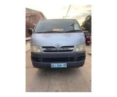 Toyota | Hiace - Quantum | 2kd | 03 Lugares ✅️